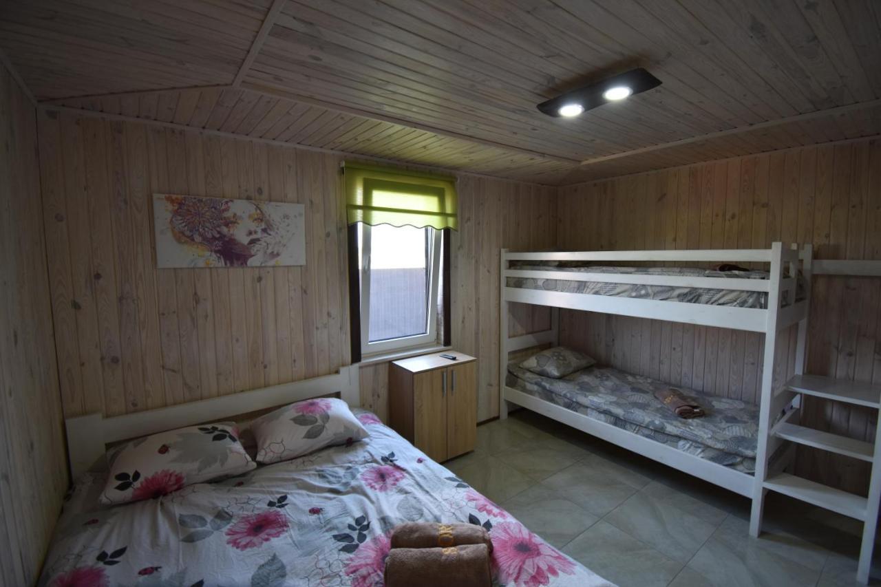 Маєток Мигдаль Hotell Svitjaz Exteriör bild