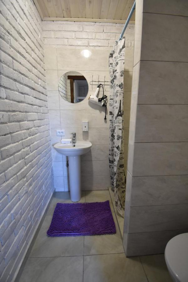 Маєток Мигдаль Hotell Svitjaz Exteriör bild
